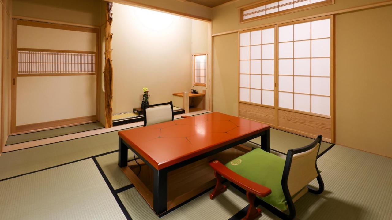 Ryokan Shibu Onsen Kokuya 5*